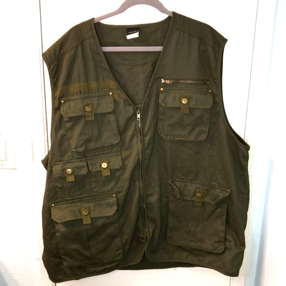 Stone Creek Hunting Fishing Green Vest 2XL